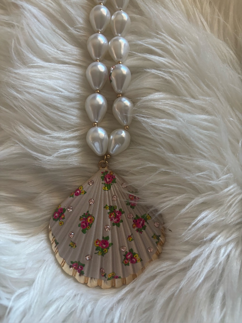 Betsey Johnson Pearl Necklace with Floral Shell Pendant - White, Pink, Gold